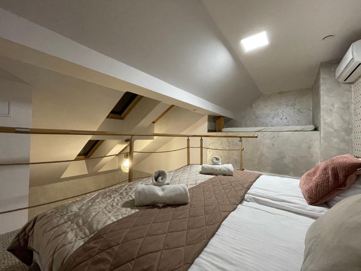 Apartment Main Square Platan Loft Collection Krakau
