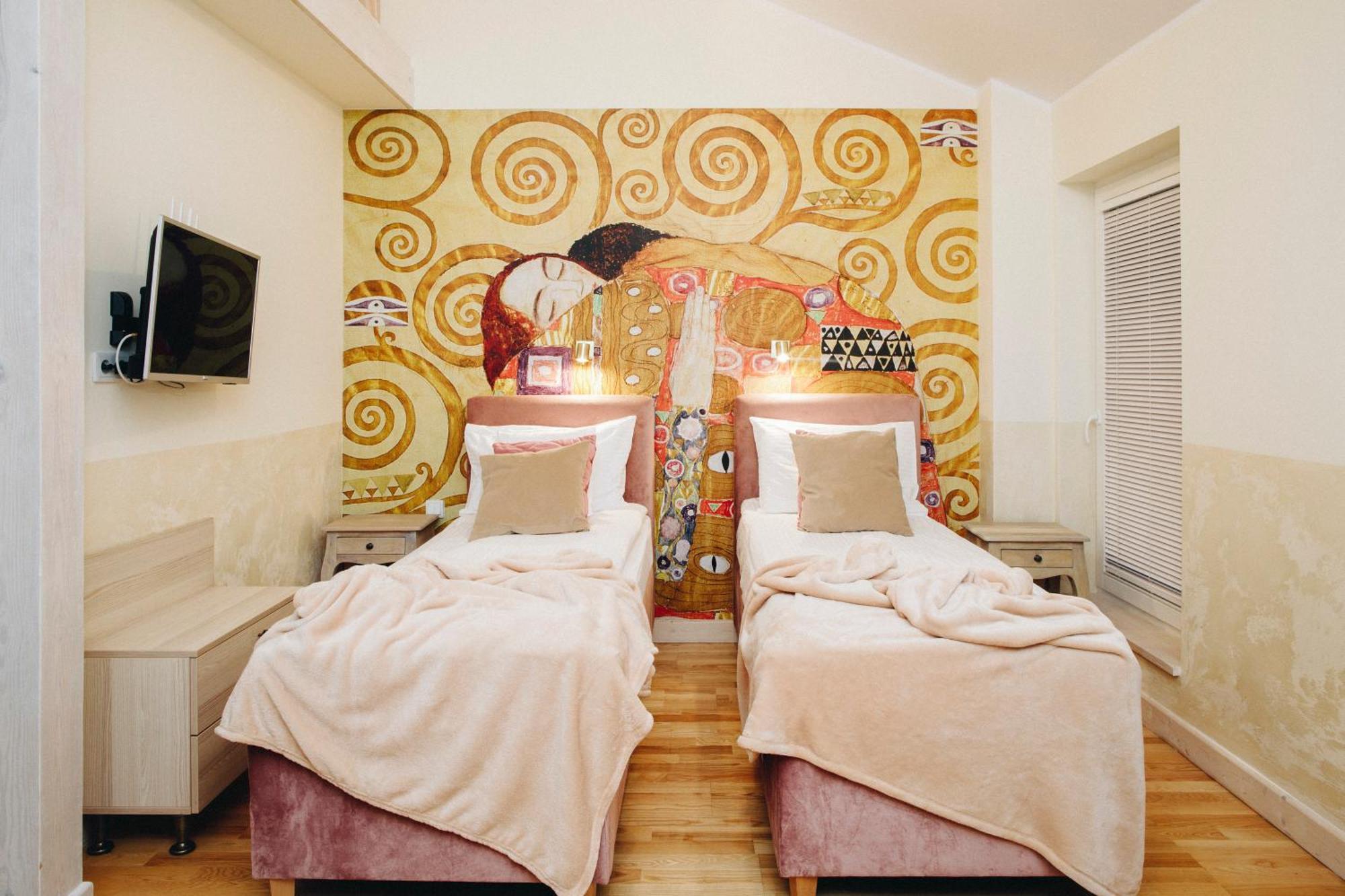 Main Square Platan Loft Collection *