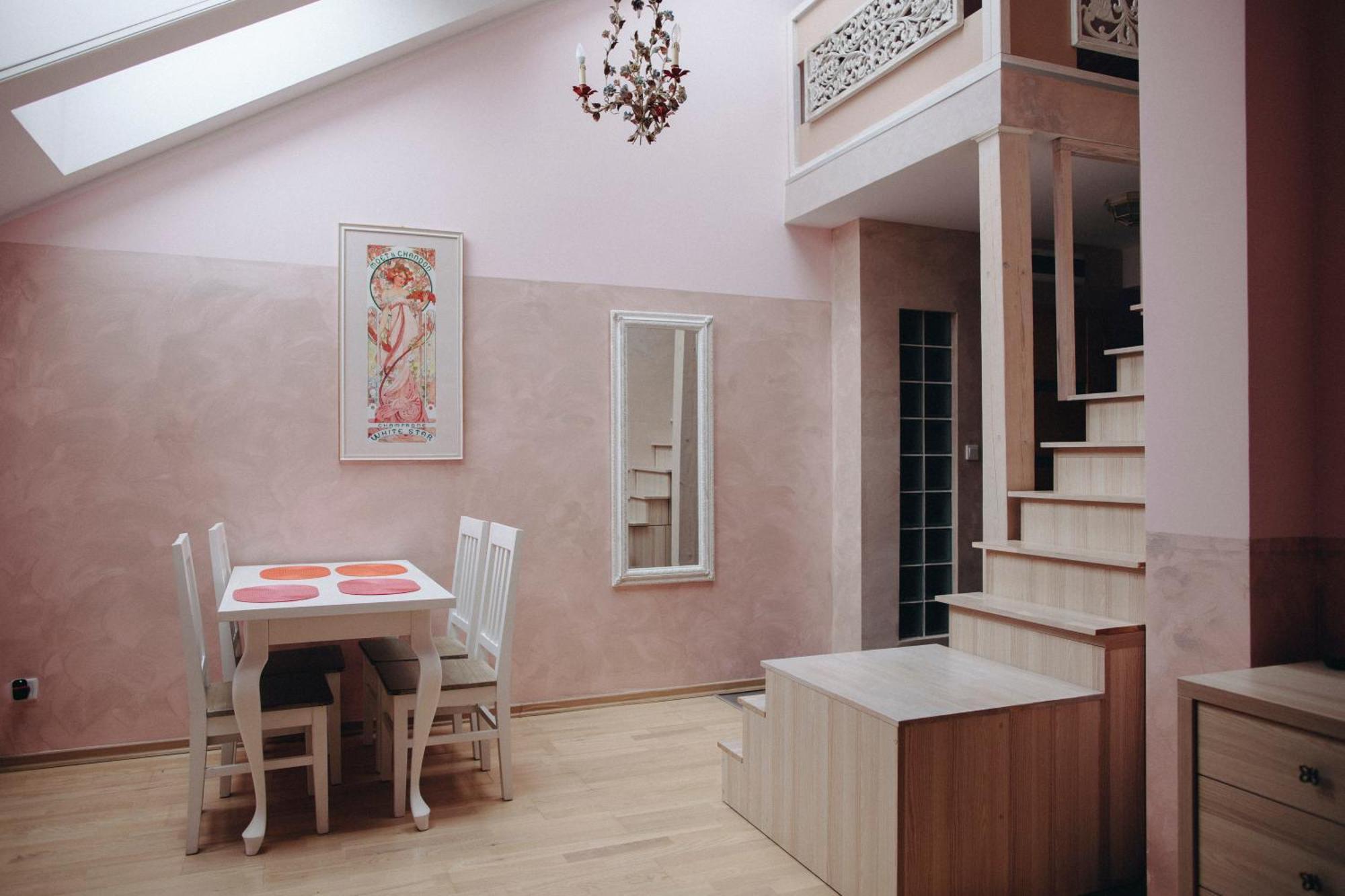 Main Square Platan Loft Collection