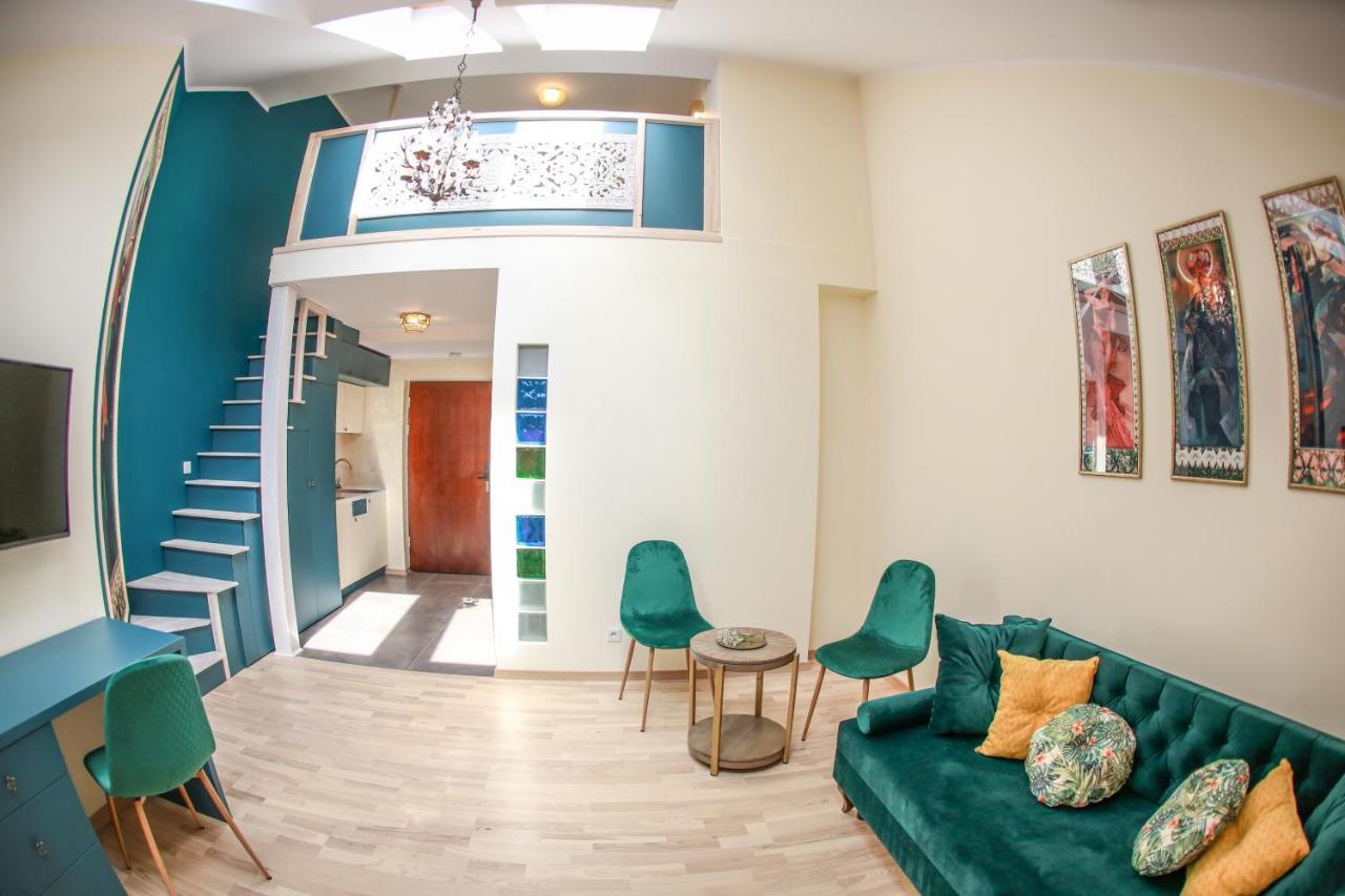 Main Square Platan Loft Collection Apartment