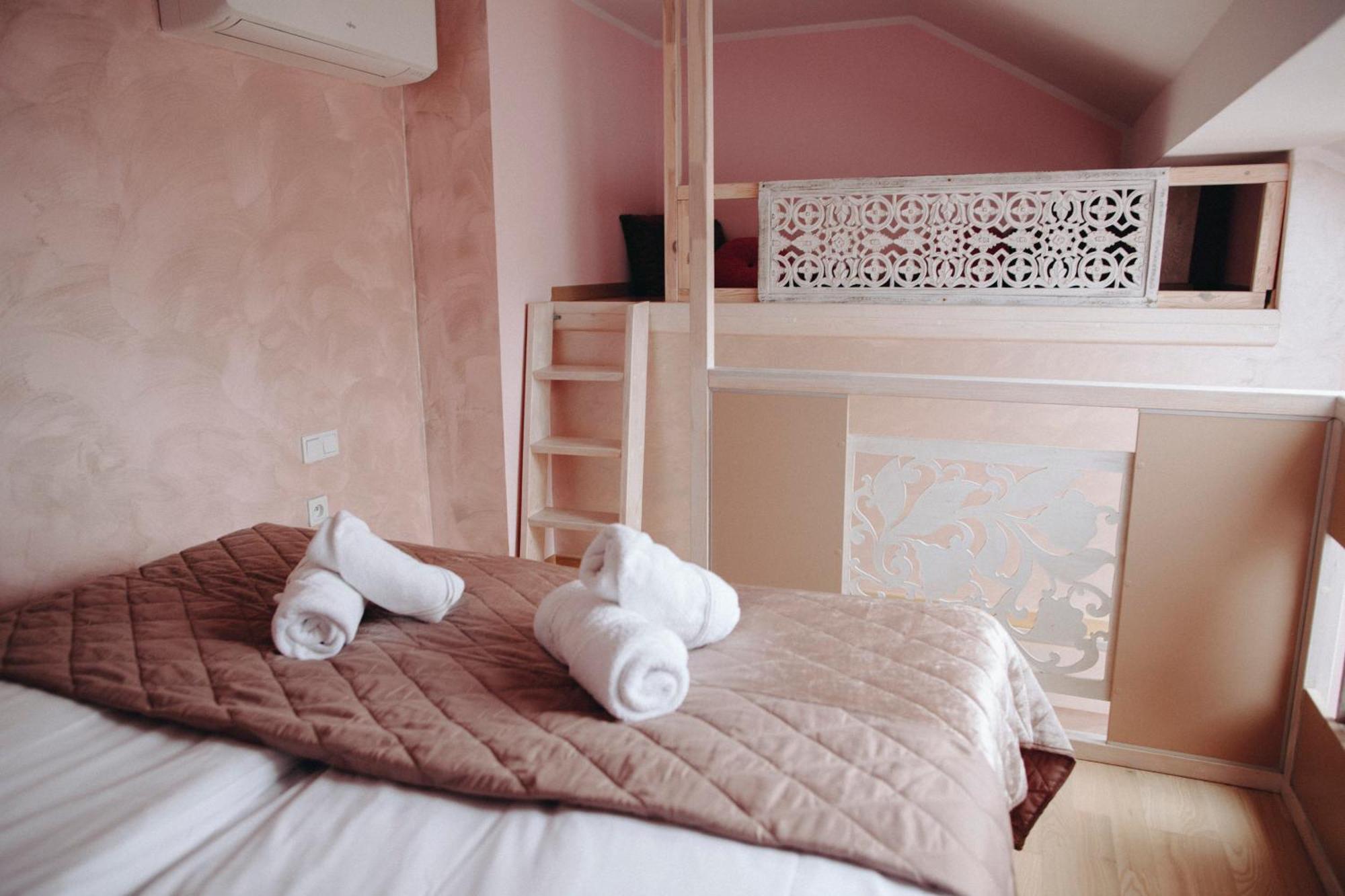 Apartment Main Square Platan Loft Collection